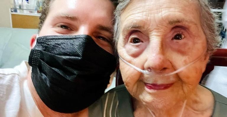 Thiago Fragoso comemora 97 anos da avó: ''Grato por te ter na minha vida''
