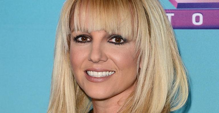 Empresário faz relato triste sobre saúde de Britney Spears durante o 'The X Factor'