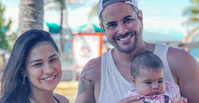 Zaya, filha de Simone e Kaká Diniz, derrete fãs ao surgir com gorro de frio: ''Coisa mais linda!''