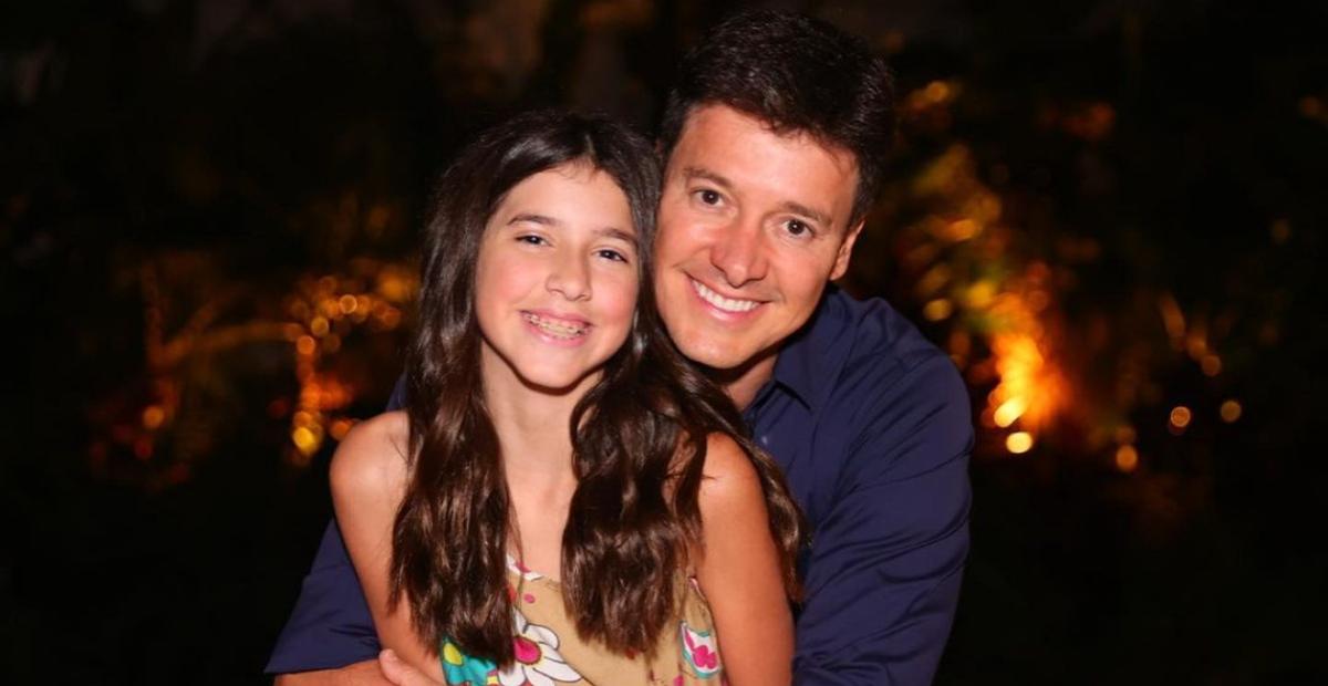 Rodrigo Faro aproveita jantar na companhia da filha, Maria: ''Filha e melhor amiga''