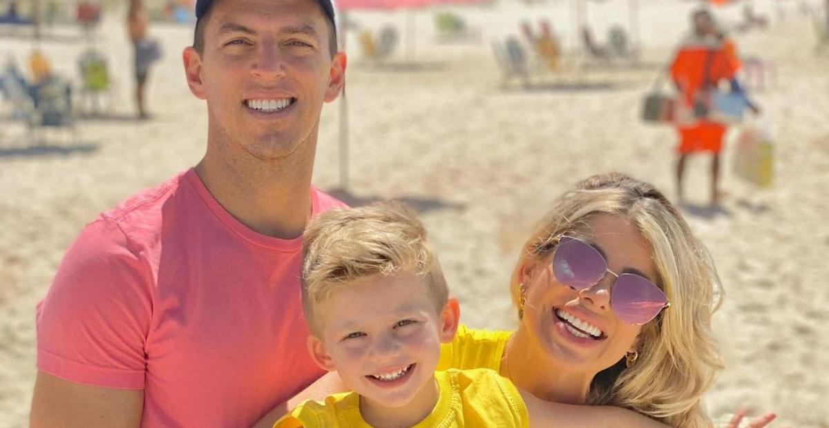 Karina Bacchi se diverte com a família durante passeio na praia: ''O coração sorri com vocês''