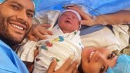 Nasce Zaya, primeira filha de Hulk Paraíba e Camila Ângelo: "Minha princesa" - Reprodução/Instagram