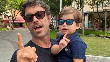 Kayky Brito explode fofuromêtro ao postar fotos com o sobrinho: ''Vou aprender muito com ele'' - Reprodução/Instagram