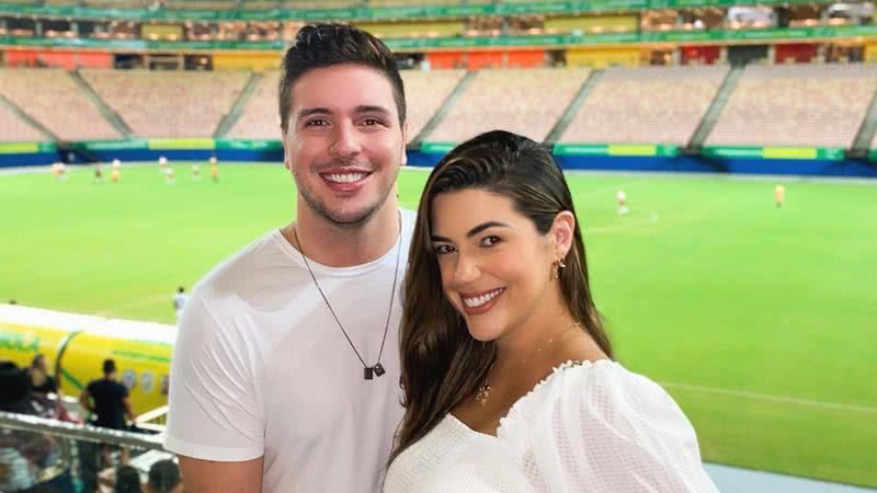 Vivian Amorim mostra o momento em que foi pedida em casamento - Reprodução/ Instagram