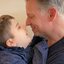 Richard Engel, apresentador da NBC, lamenta morte do filho de 6 anos por síndrome rara