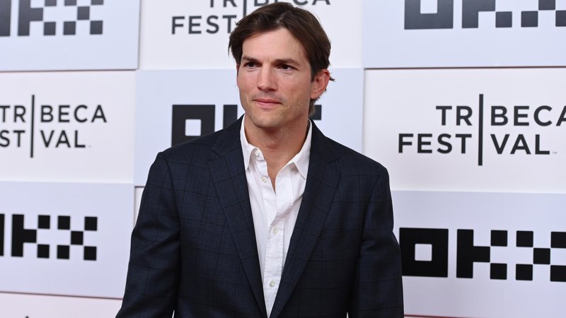 Ashton Kutcher revela que doença autoimune o deixou sem os sentidos - Foto/Getty Images