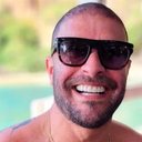 Diogo Nogueira foi elogiado ao aparecer sem camisa em foto - Reprodução: Instagram