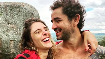 Felipe Andreoli se derrete ao fotografar a esposa em ponto turístico de Praga - Reprodução/Instagram