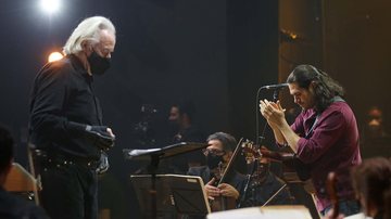 Maestro João Carlos Martins e Gabriel Sater em live realizada em julho de 2021 - Foto: Karin Kahn