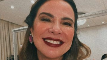 Luciana Gimenez exibe abdômen trincado ao usar look neon em passeio na Disney - Reprodução/Instagram