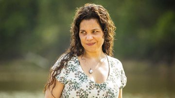 Maria Bruaca (Isabel Teixeira) na novela Pantanal - Foto: Reprodução / Globo