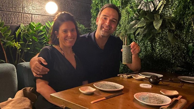 Tadeu Schmidt curte jantar com a esposa, Ana Cristina - Foto: Reprodução / Instagram