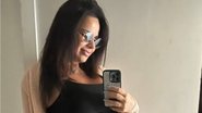 Viviane Araújo exibe barrigão em foto no espelho - Reprodução/Instagram