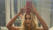Yasmin Brunet posou para selfie apenas de lingerie - Reprodução: Instagram