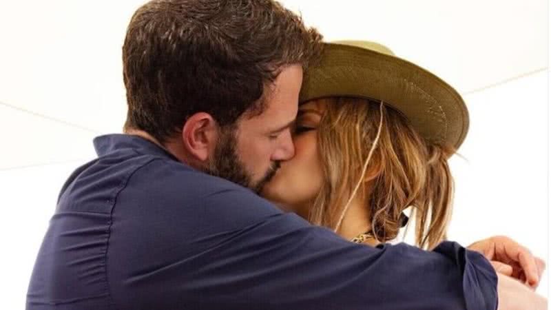 Jennifer Lopez e Ben Affleck já passaram o Natal juntos - Reprodução: Instagram