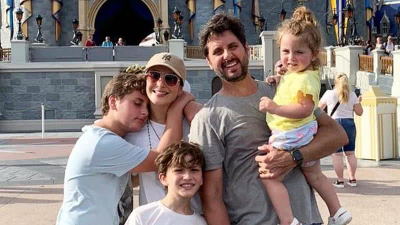 Claudia Leitte compartilha cliques com a família e encanta os fãs - Reprodução/Instagram