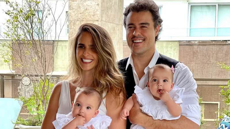 Marcella Fogaça e Joaquim Lopes recriam foto com as filhas - Reprodução/Instagram