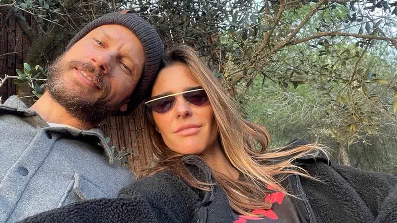Rodrigo Hilbert e Fernanda Lima surgem juntos em selfie - Reprodução/ Instagram