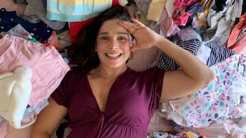Sabrina Petraglia doa roupas da filha, Maya: ''Não imaginava que tinha tanta'' - Reprodução/Instagram