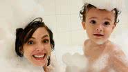 Titi Müller se diverte com o filho, Benjamin, durante banho de espuma - Reprodução/Instagram