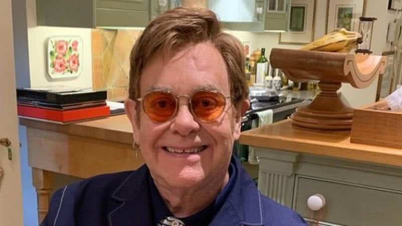 Elton John anunciou por meio de stories em seu Instagram que testou positivo para Covid - Reprodução: Instagram