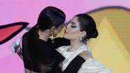 Bianca Andrade e GKay se beijam no MTV MIAW 2022 - Eduardo Martins/Agnews