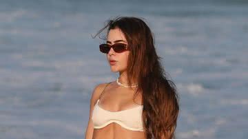Jade Picon aproveita dia ensolarado em praia no Rio de Janeiro - Dilson Silva/AgNews