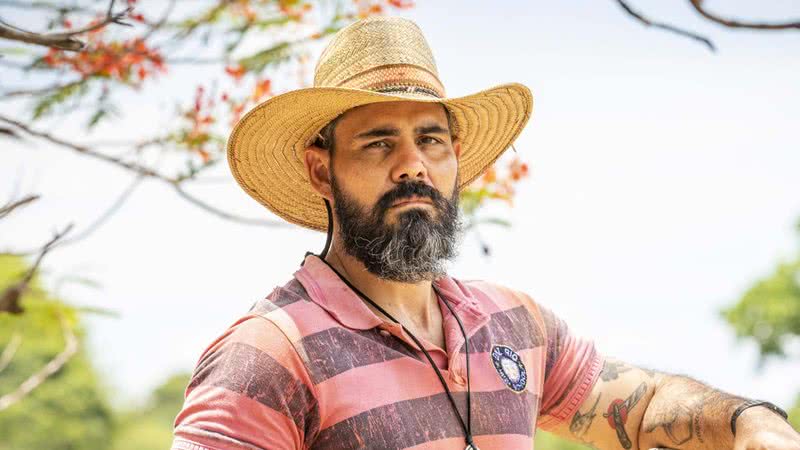 Alcides (Juliano Cazarré) na novela Pantanal - Foto: Globo / João Miguel Junior