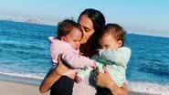 Marcella Fogaça curte dia na praia com as filhas gêmeas, Sophia e Pietra - Reprodução/Instagram