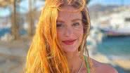 Marina Ruy Barbosa arranca elogios da web ao surgir com vestido verde em praia paradisíaca - Reprodução/Instagram