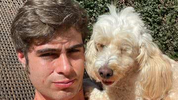Rafael Vitti derrete a web ao surgir coladinho com um de seus cães - Reprodução/Instagram