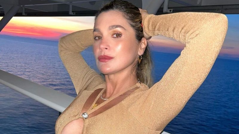 Flávia Alessandra em navio na Itália - Reprodução/Instagram