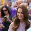 Kate Middleton jogou futebol durante uma visita real