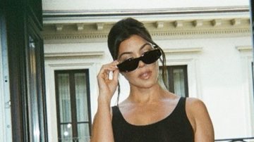 Kourtney Kardashian apostou em um look preto para seu passeio em Milão - Reprodução: Instagram