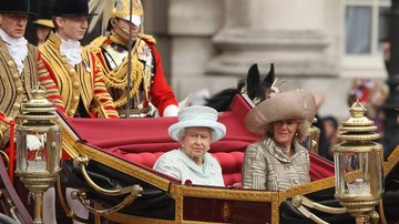 Rainha Elizabeth II elogiou a Duquesa Camilla Parker - Foto: Getty Images