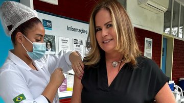 Renata Ceribelli toma vacina da covid-19 e da gripe: "Dose dupla" - Reprodução/Instagram