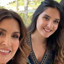 Fátima Bernardes surge em clique especial ao lado das filhas - Foto: Reprodução / Instagram