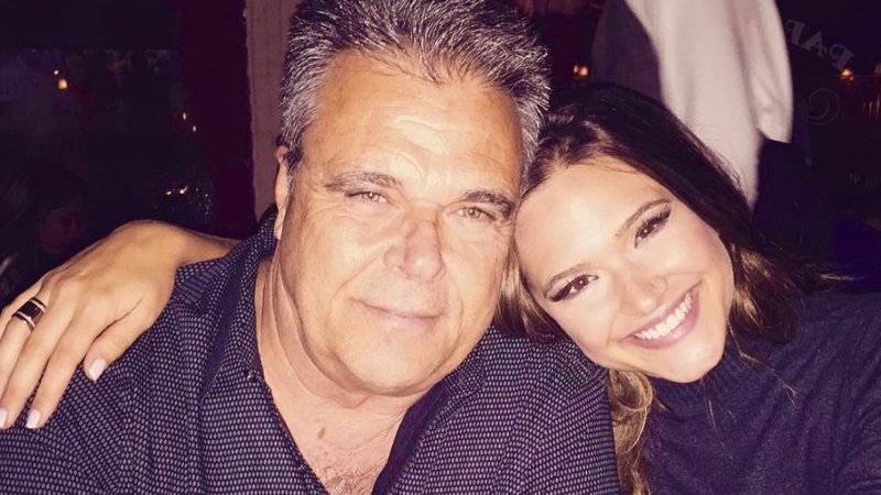 Juliana Paiva recorda clique com o pai e lamenta saudade: "Estamos conectados para sempre" - Reprodução/Instagram