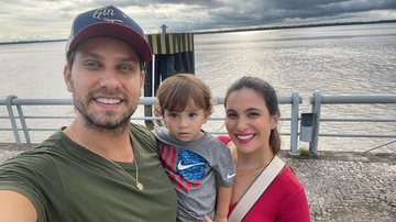 Kamilla Salgado posta clique ao lado do marido e do herdeiro - Reprodução/ Instagram