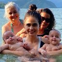 Nanda Costa posta clique da mãe com as netas e agradece - Reprodução/Instagram