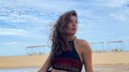 Isis Valverde aproveitou o dia ensolarado na praia - Reprodução: Instagram