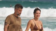 Bruno Gagliasso e Giovanna Ewbank curtem praia - Fotos: Dilson Silva / AgNews