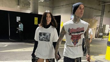 Kourtney Kardashian ajudou seu marido Travis Barker, baterista da banda que vem ao Brasil - Reprodução: Instagram