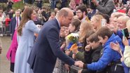 Príncipe William e Kate Middleton cumprimentaram e conversaram com crianças na Irlanda do Norte - Reprodução: Instagram
