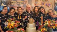 O apresentador Silvio Santos e suas seis filhas em festa de aniversário - Foto: Reprodução/Instagram