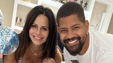 Viviane Araujo encanta os fãs com fotos fofas do filho - Reprodução/Instagram