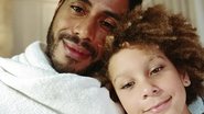 Ícaro Silva divide cliques encantadores ao lado do filho de Aline Wirley e Igor Rickli - Reprodução/Instagram