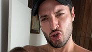 Leandro Lima brinca ao posar em clique divertido com o filho Toni - Reprodução/Instagram