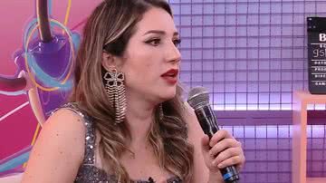 Amanda revela o que sente por Cara de Sapato - Reprodução/Globo