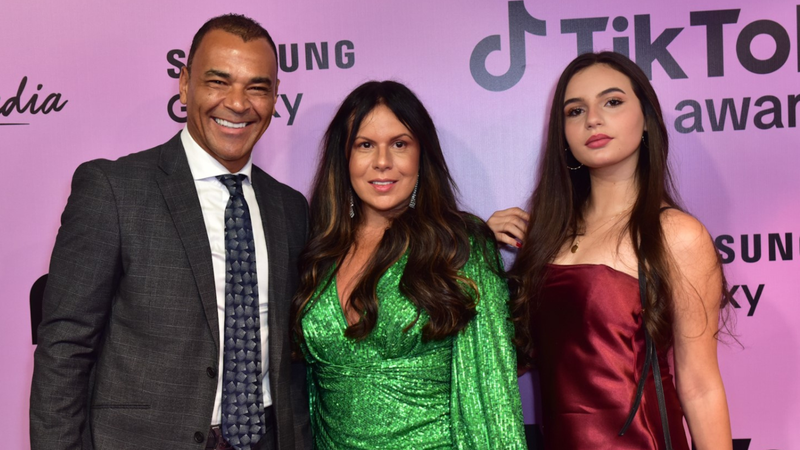 Cafu compareceu ao TikTok Awards com Mariah Morais e a filha da namorada - Foto: Leo Franco/Agnews